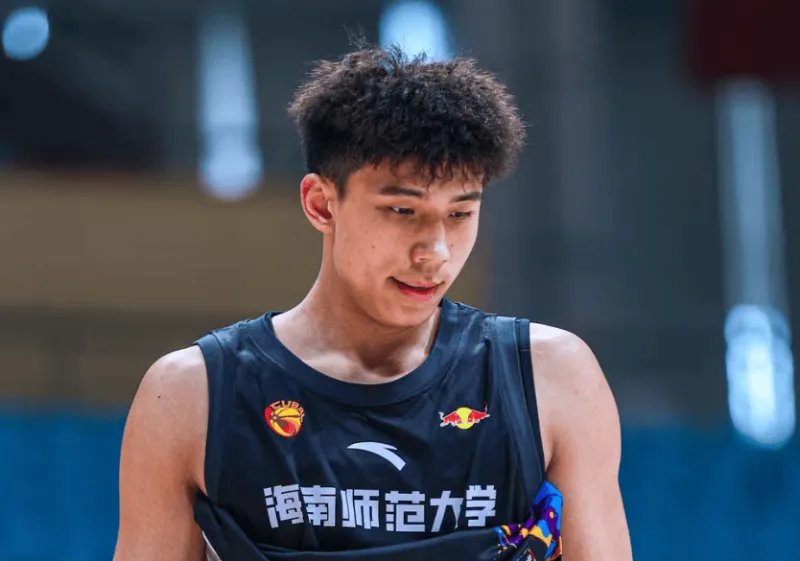 开云APP-CUBAL东南赛区：刘凯博28分，浙江大学104-57战胜海南师大
