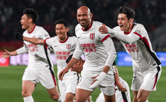 kaiyun-3-0！中超最神奇球队诞生！赛季唯一不败+11场轰30球，领跑积分榜